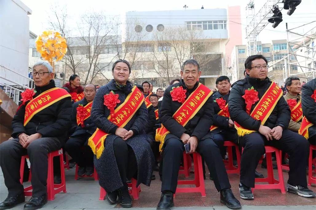 争取成功要靠双手,克服困难需奋斗打一个准确生肖动物的警惕虚假宣传-全面释义、综合解答解释落实